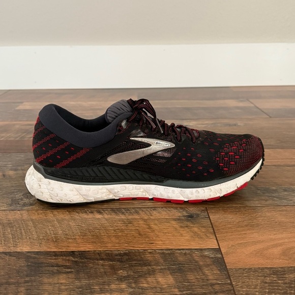 Brooks Men’s Transcend 6 Running Shoes in Black/Ebony/Red main image 10